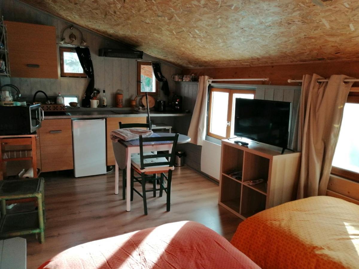 Les 2 Studios Independants Du Clos De L'Ange Rieux  Dış mekan fotoğraf